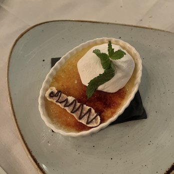 Le Moo - This crème brûlée was to DIE for. Our overall favorite dessert! - Steakhouses Near Me - Louisville, Kentucky Le Moo - This crème brûlée was to DIE for. Our overall favorite dessert! - Steakhouses Near Me - Louisville, Kentucky