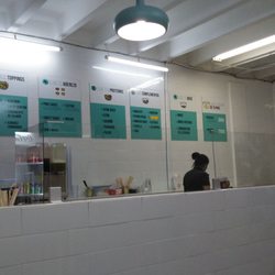 Fussion 646 - Very clean and bright place to order your custom bowl of poke.
