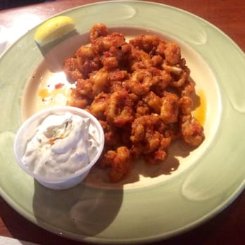 Your Father's Moustache - Dish: Calamari Overall: 2.8/5 Recommend: No - American Near Me - Halifax, Nova Scotia