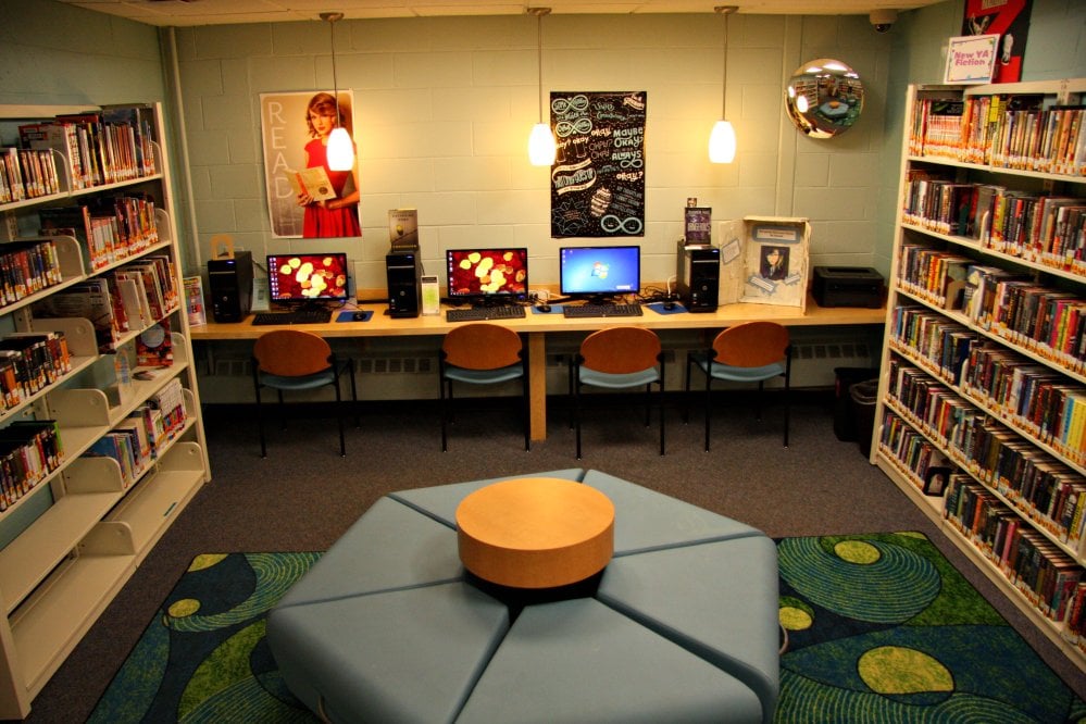 LEE MEMORIAL LIBRARY Updated August 2024 500 W Crescent Ave