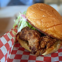 Downlow Chicken Shack - Chicken sando. Huge, perfectly tender piece of chicken with crunchy and creamy slaw to balance it out. @bilalandjesseatfood