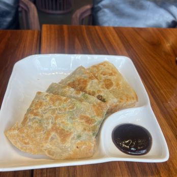 Kungfu Kitchen - Scallion Pancake with Sliced Beef - Dim Sum Near Me - Orlando, Florida