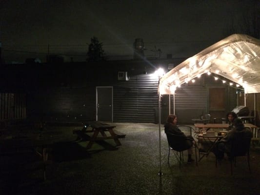 Mousetrap Tavern by null