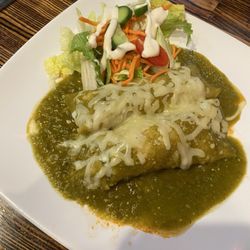 Don Beto Mexican Restaurant - À la carte chicken 2 enchiladas