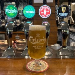 Duffy's Pub - Danish beer!