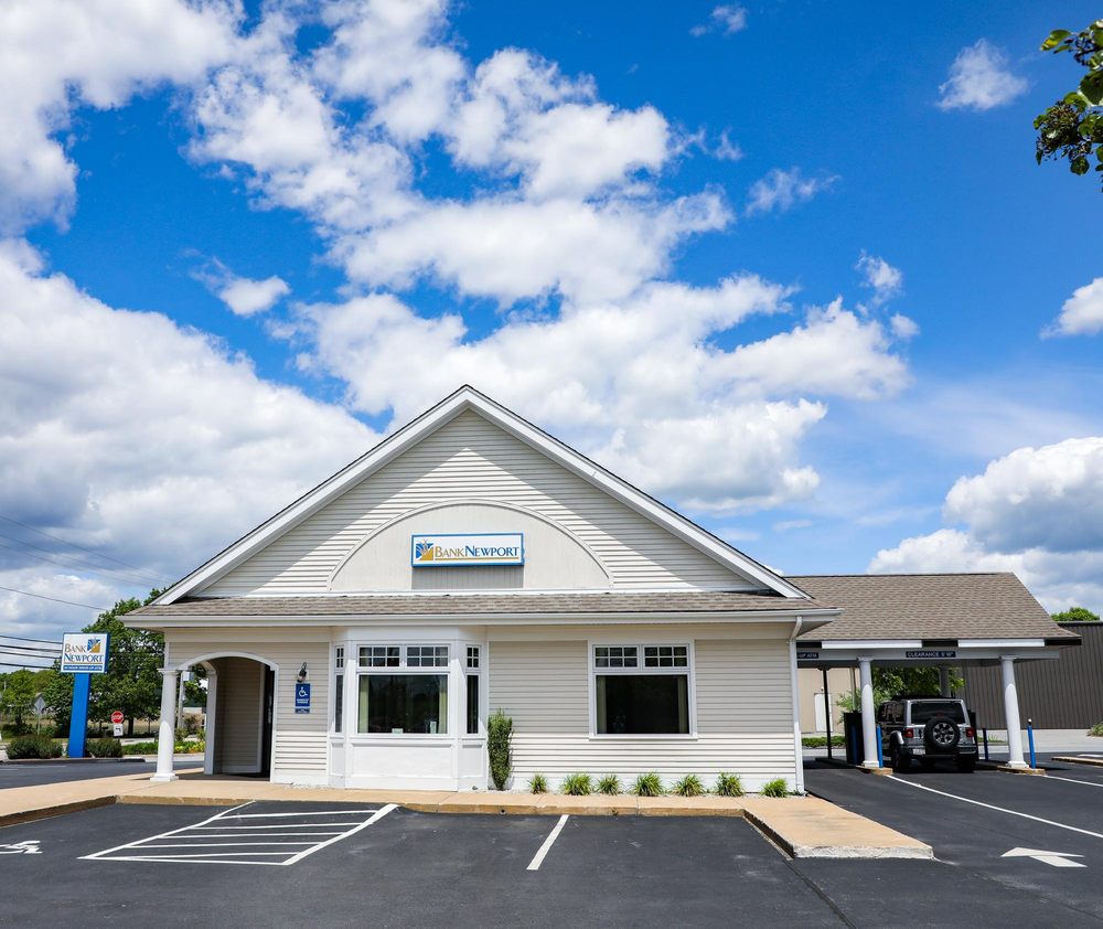 Compact Max Wall Mounted Change Machine (Banknote and Coin to Coin ...