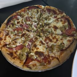 3rd St Station - Pizza