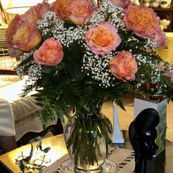 Colonial Florist - Beautiful roses!
