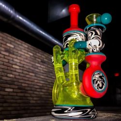 Dragon Headz Smoke Shop