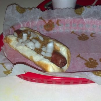 Harry & Harry Too - A simple Carolina style hotdog, chili, onions, and mustard. All beef hotdog was actually grilled crisp which ruled! - American Near Me - Bishopville, South Carolina Harry & Harry Too - A simple Carolina style hotdog, chili, onions, and mustard. All beef hotdog was actually grilled crisp which ruled! - American Near Me - Bishopville, South Carolina