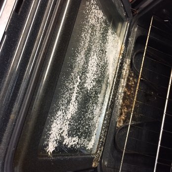 Lana's Cleaning - This is what the oven looks like a few hours after they cleaned it..... - Office Cleaning Near Me