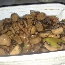 Sure is sad a Chinese restaurant doesn't know how to cook authentic Chinese food