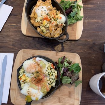 Arize Bistro - Smoked Salmon Egg Benedict and Chicken Curry Egg Benedict - Breakfast & Brunch Near Me - Long Beach, California Arize Bistro - Smoked Salmon Egg Benedict and Chicken Curry Egg Benedict - Breakfast & Brunch Near Me - Long Beach, California
