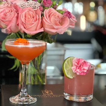 Bourbon N' Bubbles - Cocktails at bourbon and bubbles - Bars Near Me - Charleston, South Carolina