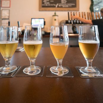 Crooked Thumb Brewery - sampler - Breweries Near Me - Safety Harbor, Florida Crooked Thumb Brewery - sampler - Breweries Near Me - Safety Harbor, Florida