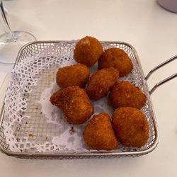 El Senador - Croquetas de mariscos