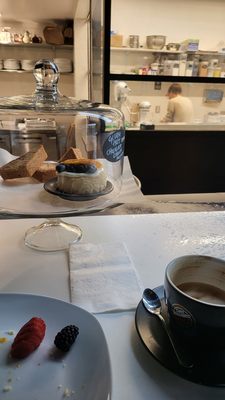 Gooseberries kafe by null