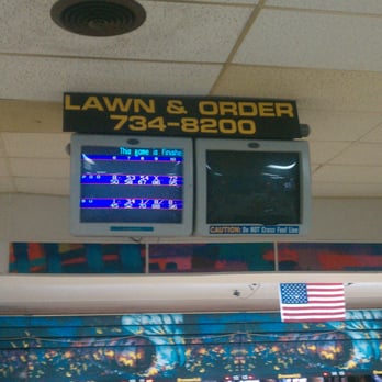 Gladstone Bowl - best lawn service company never ever? - Bowling Near Me - Kansas City, Missouri