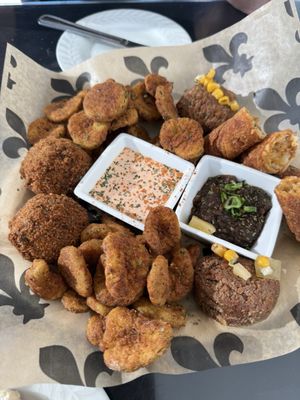Cafe Rue Orleans - Cajun & Seafood by null
