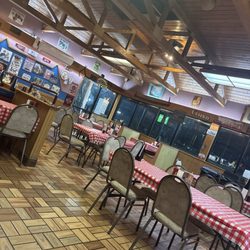 Stormin' Norman's Barbecue & Chicken - W food