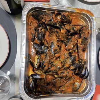 Popei's Clam Bar - Seafood Near Me - Bethpage, New York