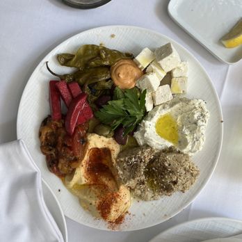 Hotel Bel-Air - Mediterranean Mezze - Hotels Near Me - Los Angeles, California