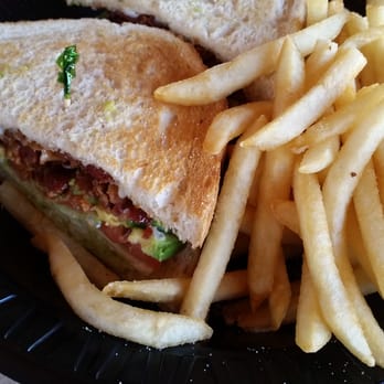 Justine's Cafe - BLT with avo (BLAT), visit #2 - so good - Fast Food Near Me - Westlake Village, California Justine's Cafe - BLT with avo (BLAT), visit #2 - so good - Fast Food Near Me - Westlake Village, California