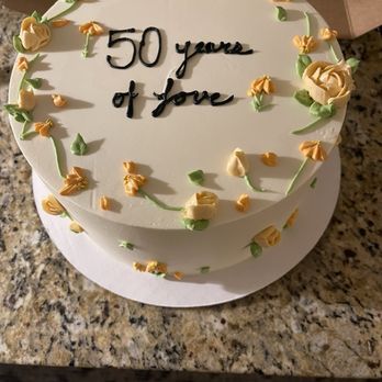L&L Bakery - Anniversary cake - Desserts Near Me - Blaine, Washington
