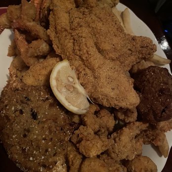 Pappadeaux Seafood Kitchen - Pappadeaux Platter - Seafood Near Me - Phoenix, Arizona