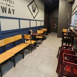 Wayback Burger - Inside hall dining