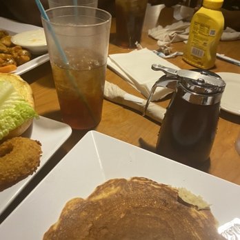 Flashback Diner - Diners Near Me - Hallandale Beach, Florida Flashback Diner - Diners Near Me - Hallandale Beach, Florida