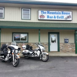 The Mountain House Bar & Grill - Heading back to Chicago, May 16, 2013