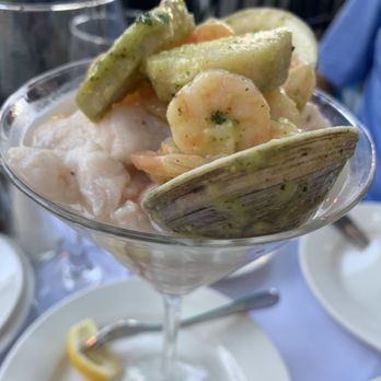 Sergio's Missione - Italian Near Me - Lodi, New Jersey