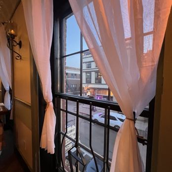 Caliza Mediterranean Cuisine - A table with a view. - Mediterranean Near Me - Galena, Illinois Caliza Mediterranean Cuisine - A table with a view. - Mediterranean Near Me - Galena, Illinois