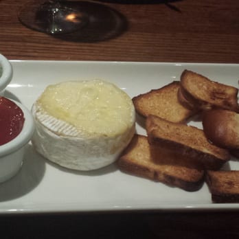 The Keg Steakhouse + Bar - baked brie appetizer with crostini & dips - Bars Near Me - Halifax, Nova Scotia