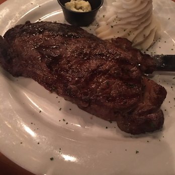Boars Head Grill - Seafood Near Me - Savannah, Georgia
