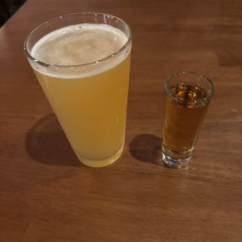 Frackleton's - IPA and Jameson - New American Near Me - Sheridan, Wyoming Frackleton's - IPA and Jameson - New American Near Me - Sheridan, Wyoming