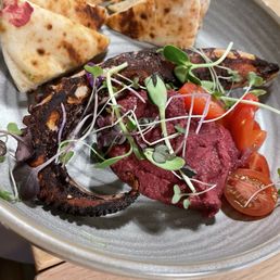 Beet Hummus