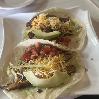Caribbean Palm Scottsdale - Jerk chicken and jerk fish tacos - Caribbean Near Me - Scottsdale, Arizona