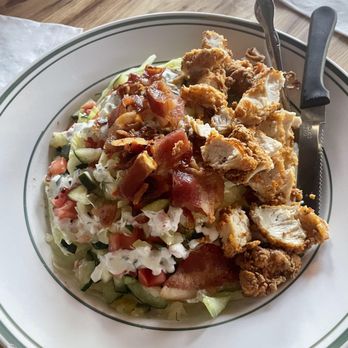Julep - Fried chicken salad - Southern Near Me - Ellensburg, Washington