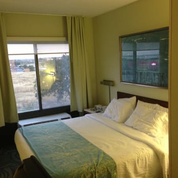 SpringHill Suites by Marriott Austin Round Rock - King Bedroom - Hotels Near Me - Round Rock, Texas SpringHill Suites by Marriott Austin Round Rock - King Bedroom - Hotels Near Me - Round Rock, Texas
