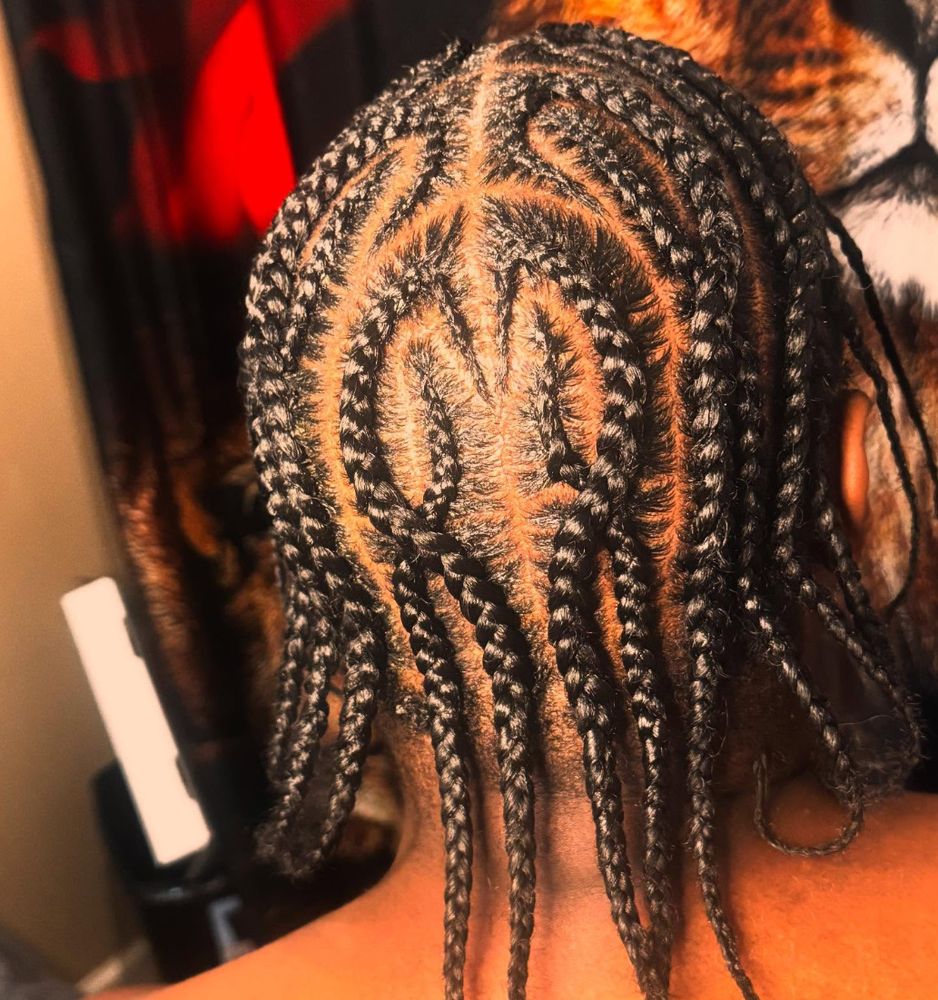 Styled By Nae Logo