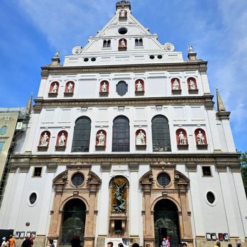 St. Michael Kirche - Exterior view from the plaza out front - Landmarks & Historical Buildings Near Me - Munich, BY