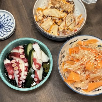 Jerry-San's Sushi Bar - Tako-Su, Squid Salad, Jelly Fish Salad - Sushi Bars Near Me - Branford, Connecticut