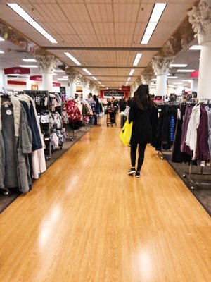 TJ MAXX - 204 Photos & 181 Reviews - Department Stores - 620 Ave Of The