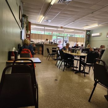 Dewberry Cafe - Inside view from my table - Cafes Near Me - Columbus, Texas