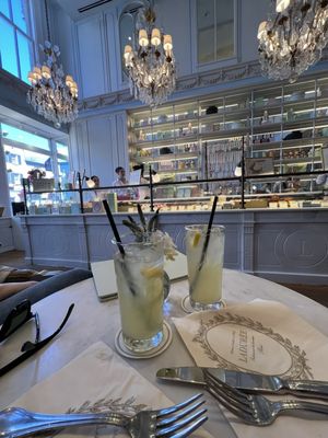 Ladurée by null