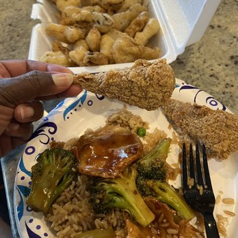 Ma Ma Wok - Sweet and spicy sauce chicken with fried rice, drumsticks, and fried mushrooms - Chinese Near Me - Charlotte, North Carolina