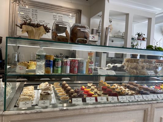 Charlotte Patisserie by null