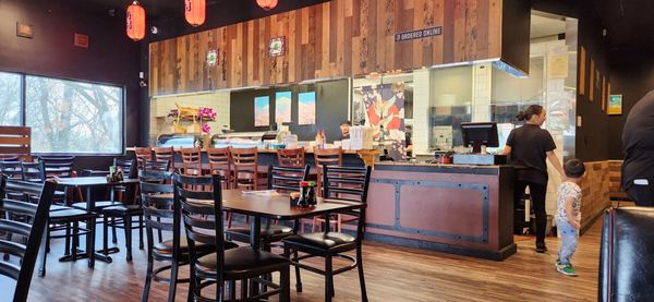 Fuji Sushi & Asian Grill by null